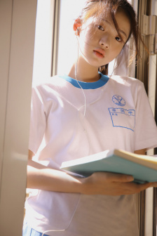 女士不遮阴内搭图片
